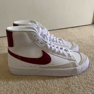 Nike Blazer Mid '77